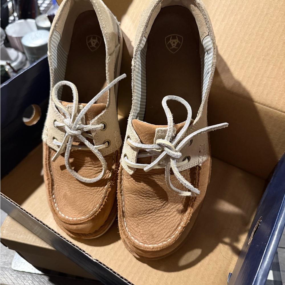 Ariat Women's Cruiser Castaway Shoes